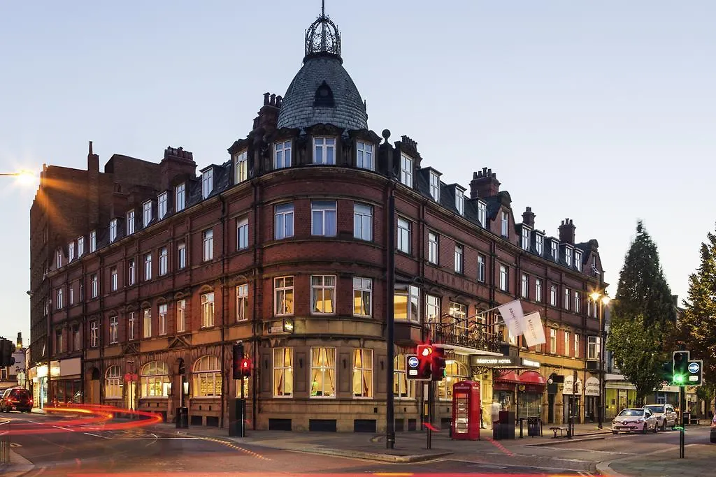 Mercure Doncaster Centre Danum Hotel 3*,
